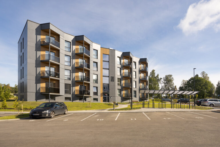 LADVAOTSA KORTERMAJAD TARTUS